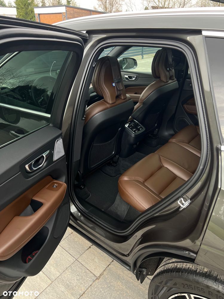 Volvo XC 60 B5 D AWD Inscription - 19