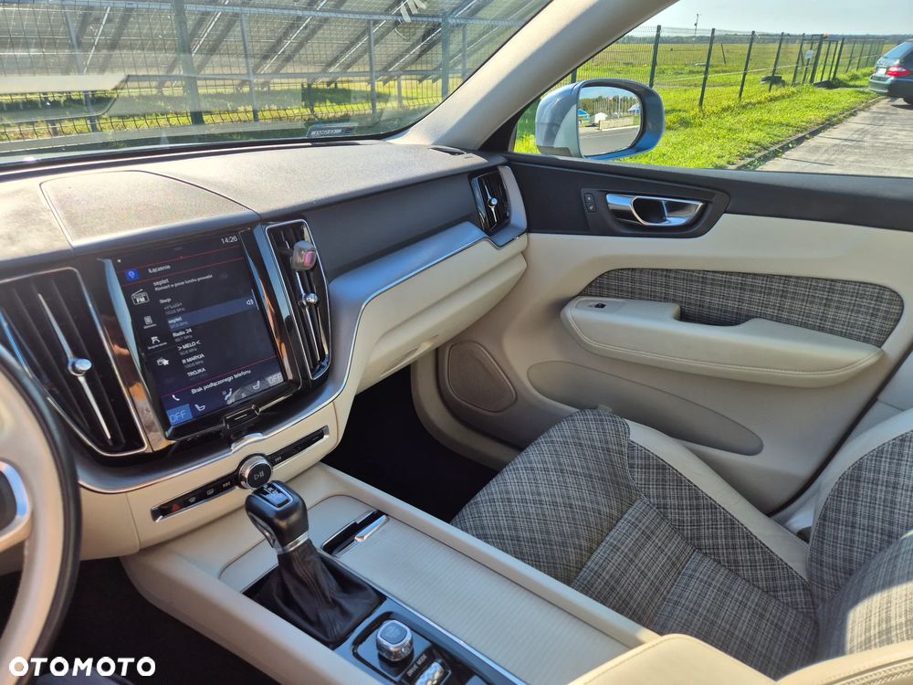 Volvo XC 60 - 29