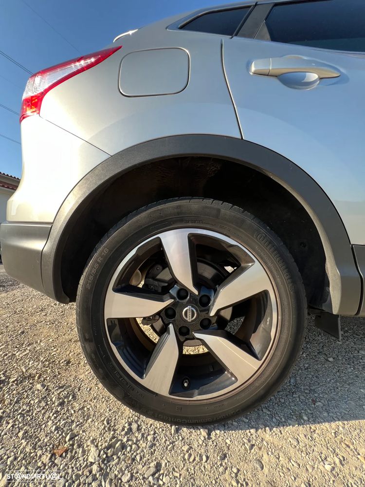 Nissan Qashqai 1.5 dCi N-Connecta 18 - 24