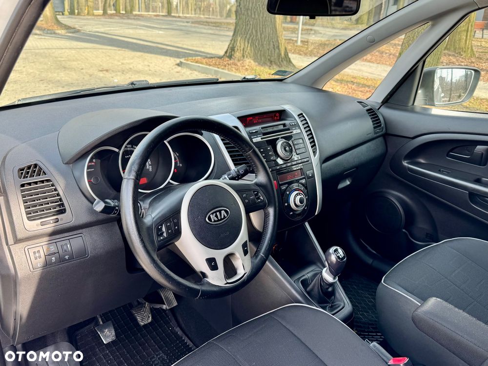 Kia Venga 1.4 CRDi 90 Business Line - 7