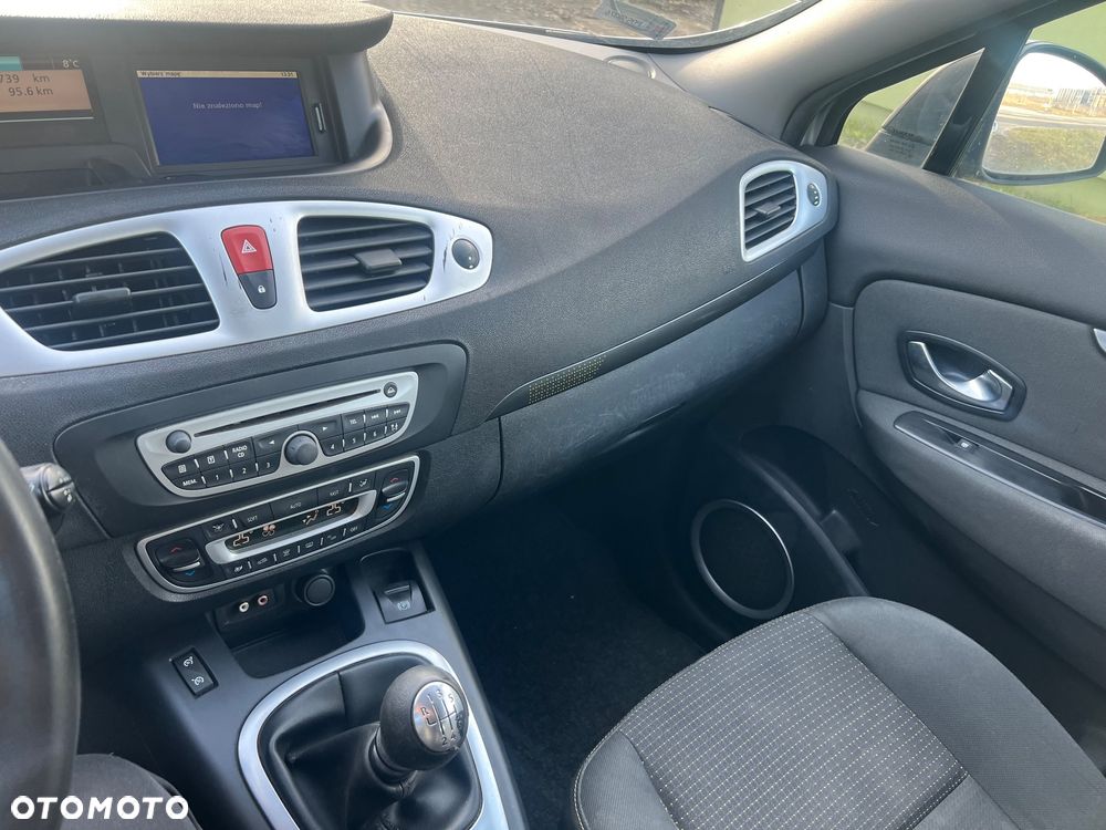 Renault Scenic 1.9 dCi Confort Expression - 12