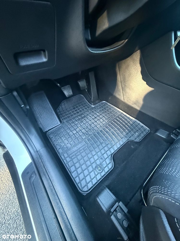 Kia Sportage 1.6 GDI L 2WD - 24