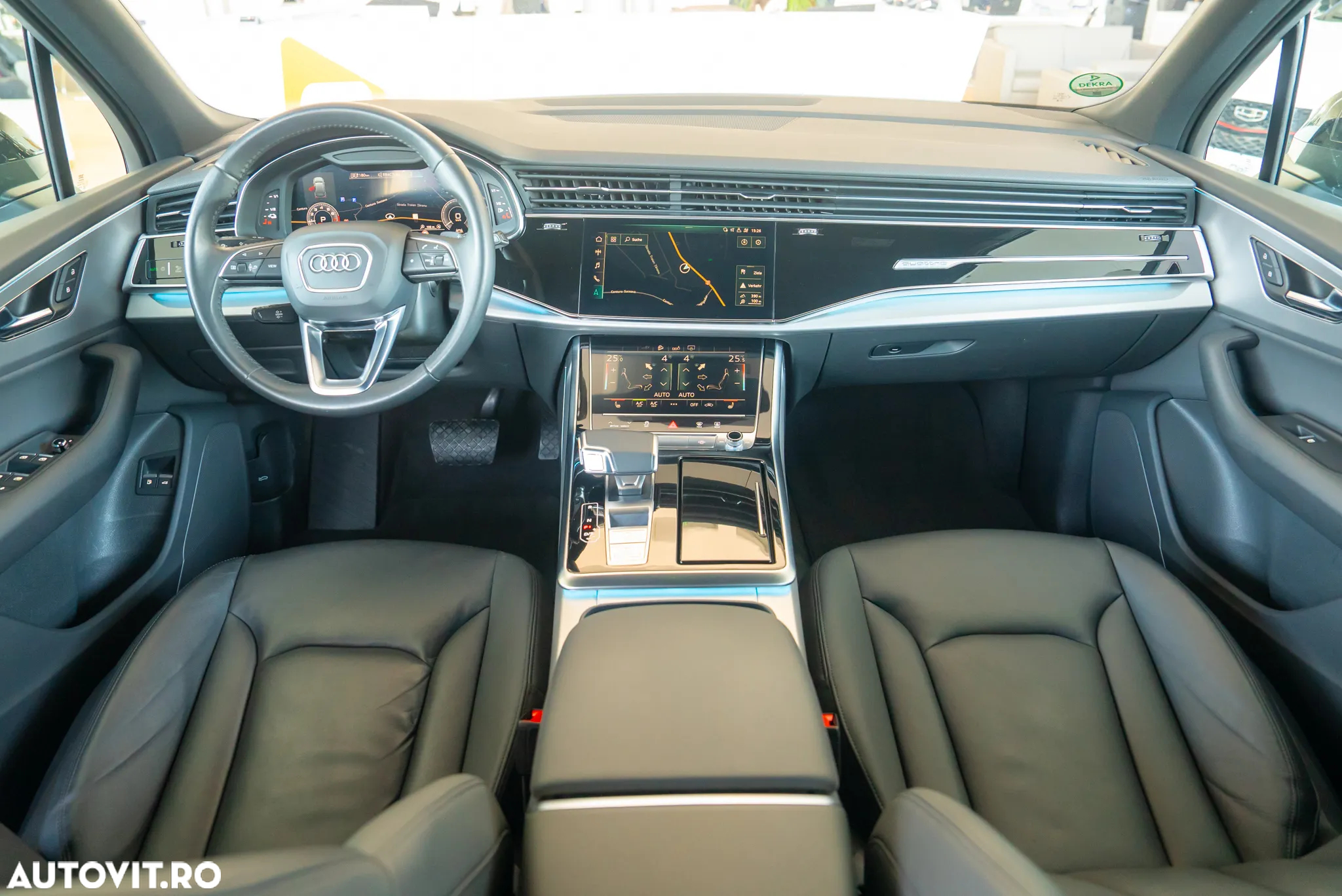Audi Q7 55 TFSI e quattro Tiptronic PHEV S Line - 6