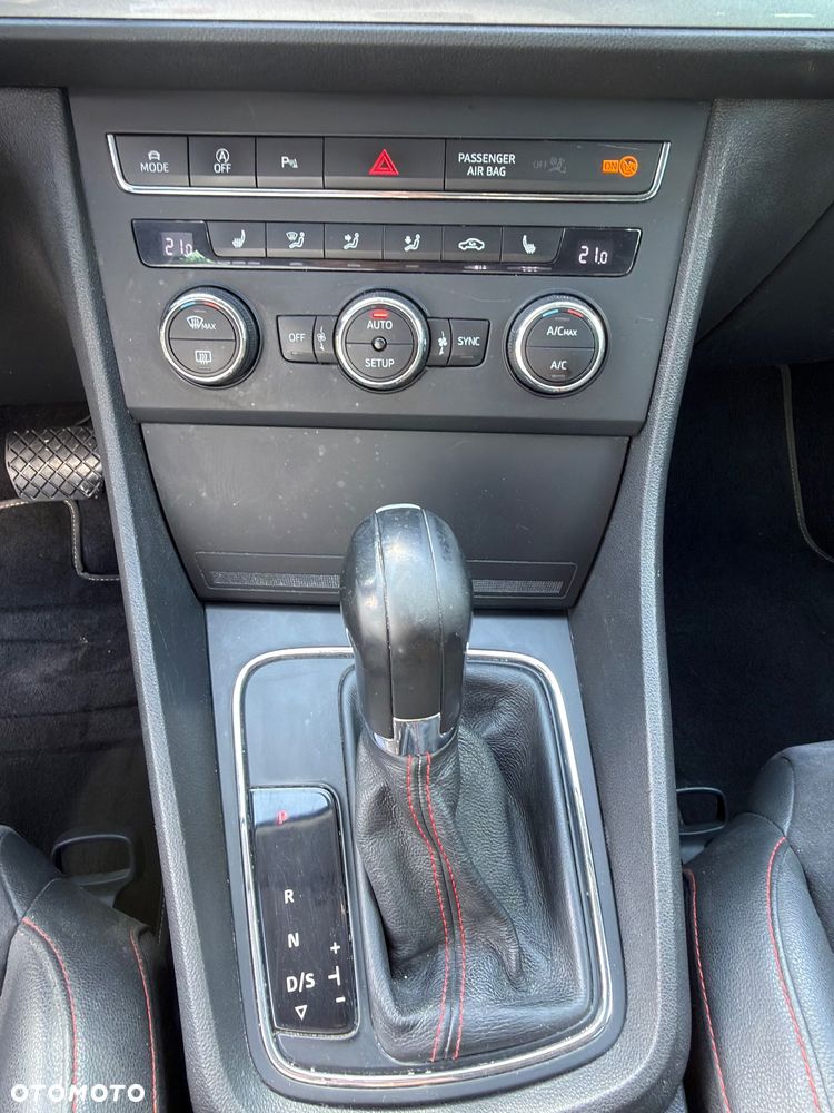 Seat Leon 2.0 TDI FR S&S DSG - 8