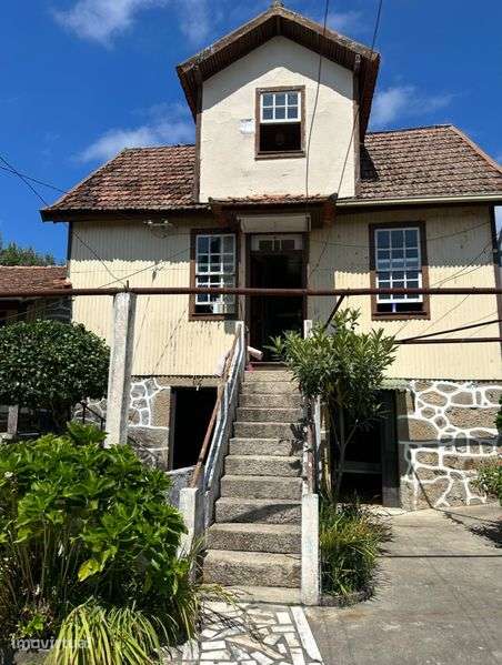 Casa com Quintal - Grande imagem: 2/11