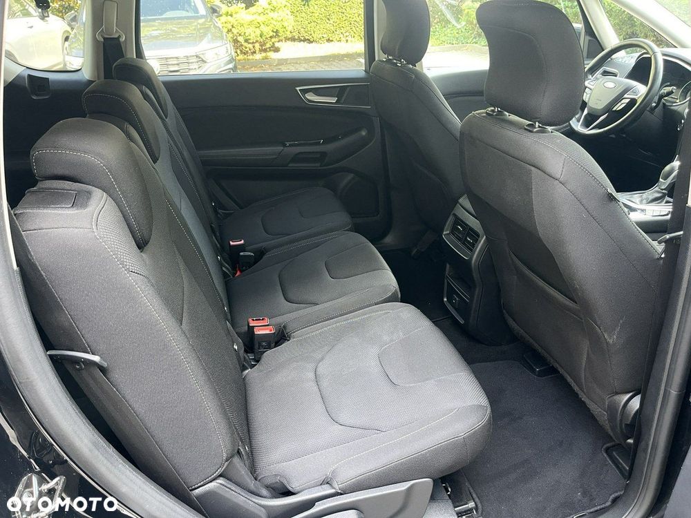 Ford S-Max - 25