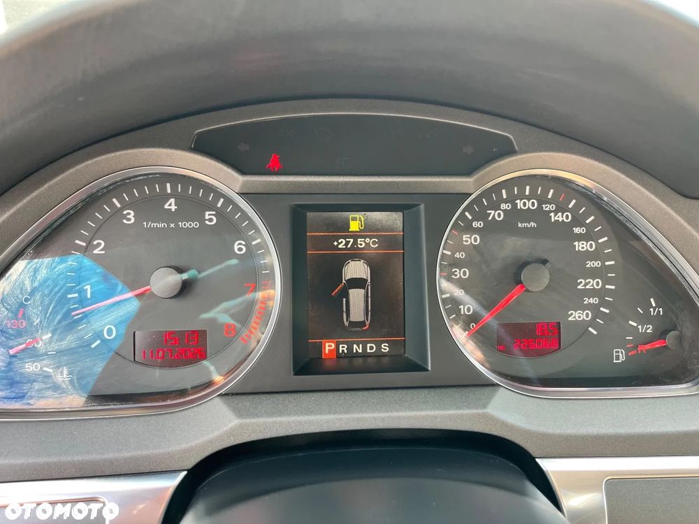Audi A6 Avant - 37