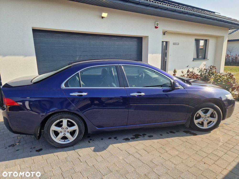 Honda Accord 2.0 Executive - 3