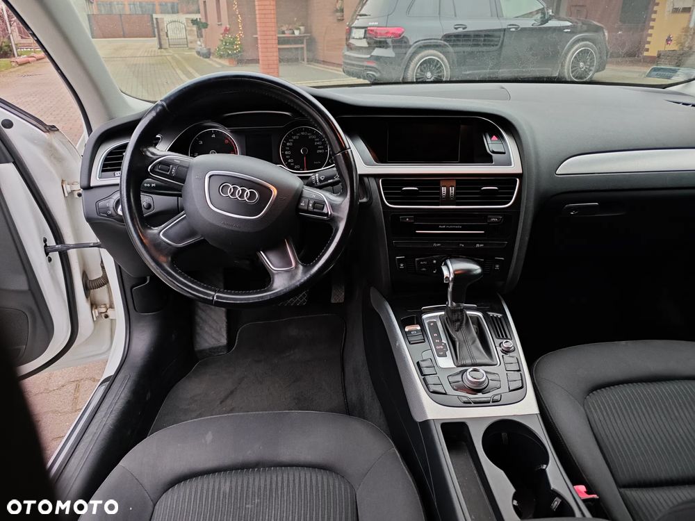 Audi A4 Avant 2.0 TDI Multitronic - 8