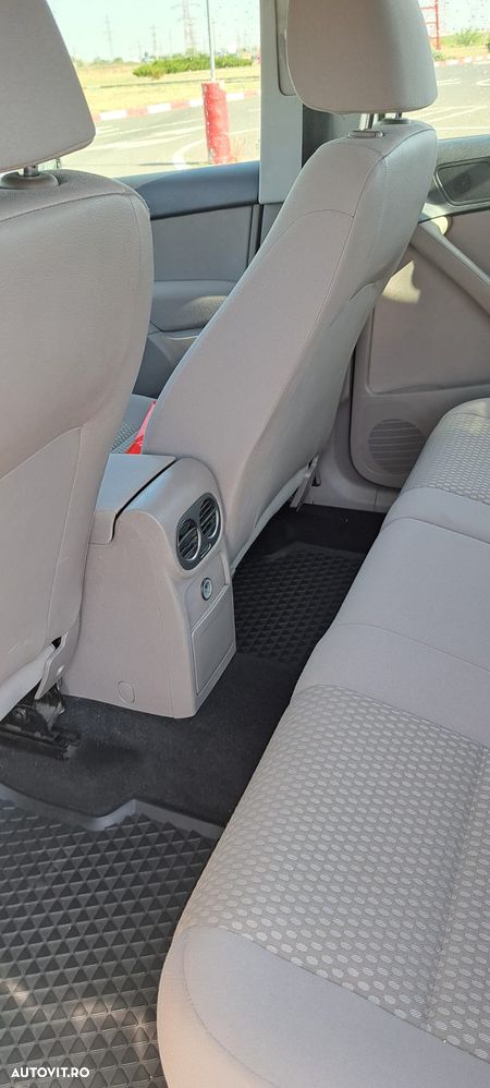 Volkswagen Tiguan 2.0 TDI DPF BMT Trend&Fun - 10