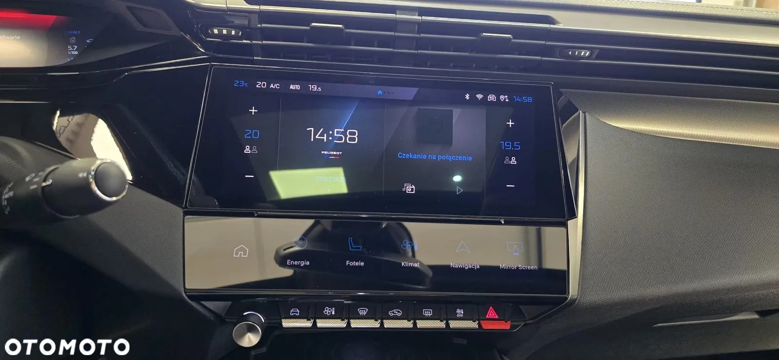 Peugeot 408 1.6 Plug-In Hybrid 225 GT EAT8 - 14