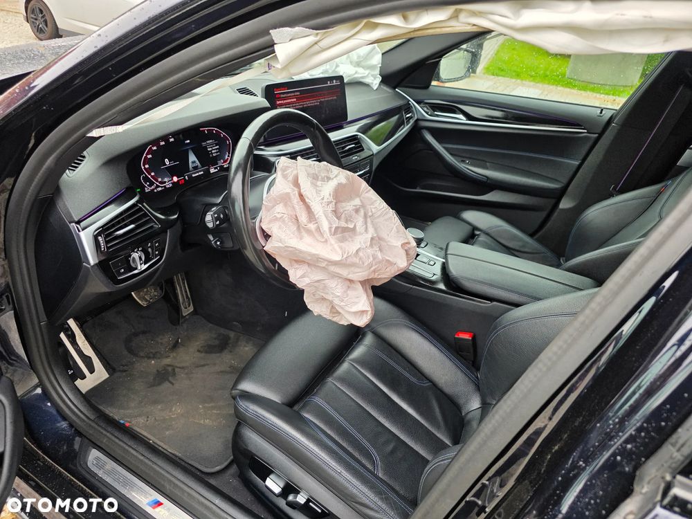 BMW Seria 5 530d mHEV M Sport sport - 4