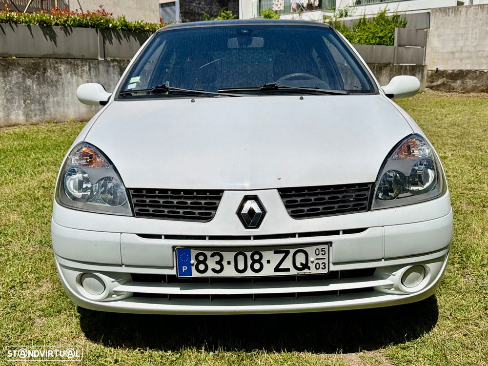 Renault Clio - 52
