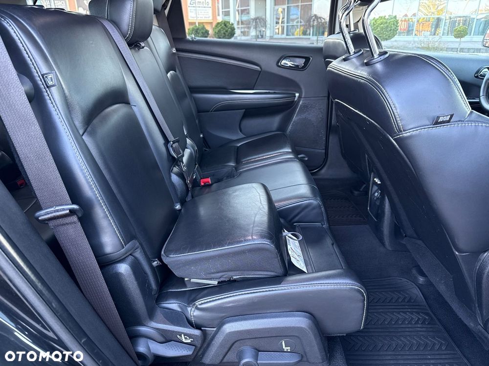 Fiat Freemont 2.0 Multijet Black Code AWD - 17