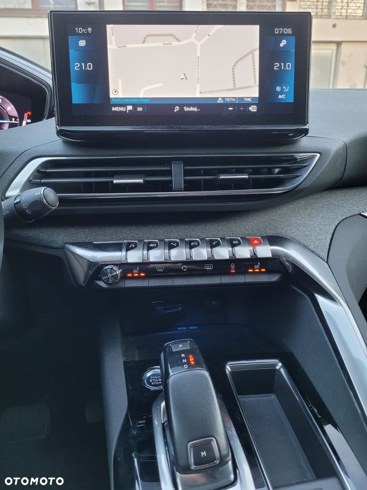 Peugeot 3008 1.2 PureTech Allure S&S EAT8 - 10