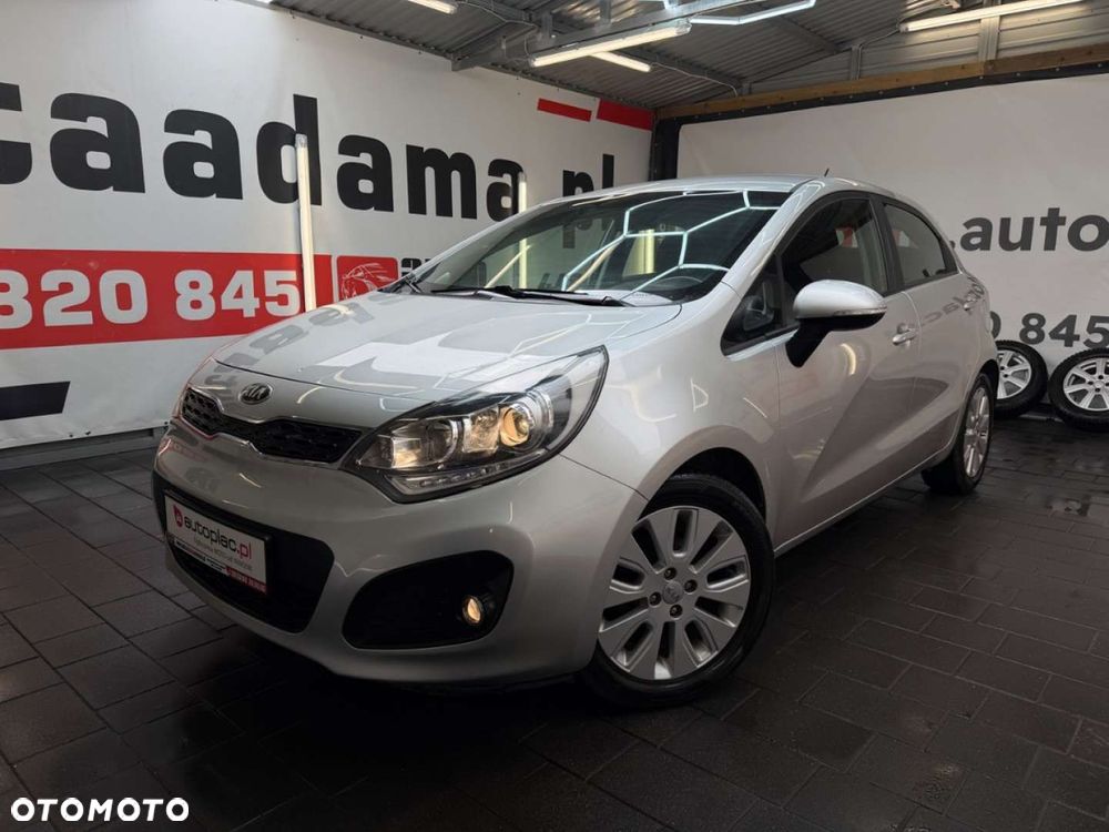 Kia Rio - 11