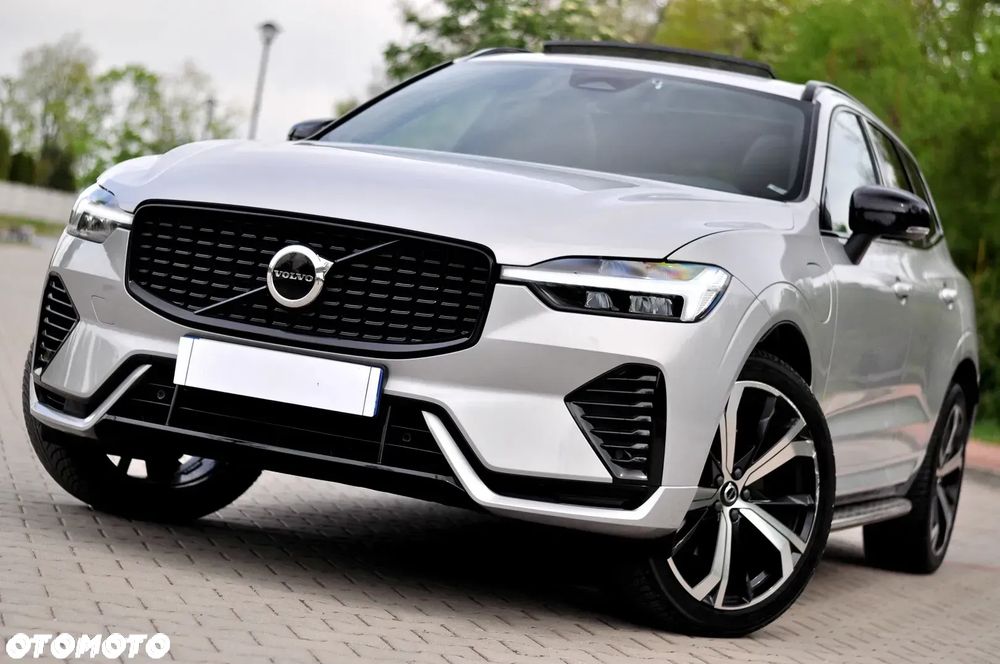 Volvo XC 60 T6 AWD Recharge Geartronic RDesign - 2