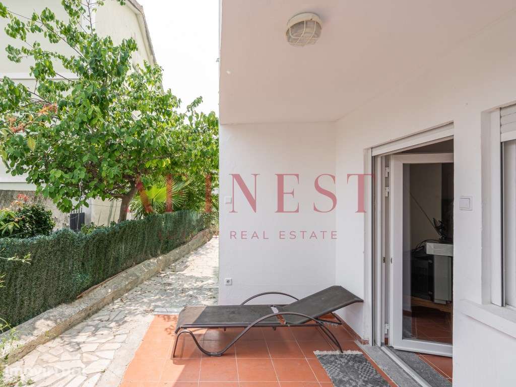 Apartamento T3 com Jardim Exclusivo e Possibilidade de Piscina! - Grande imagem: 2/27