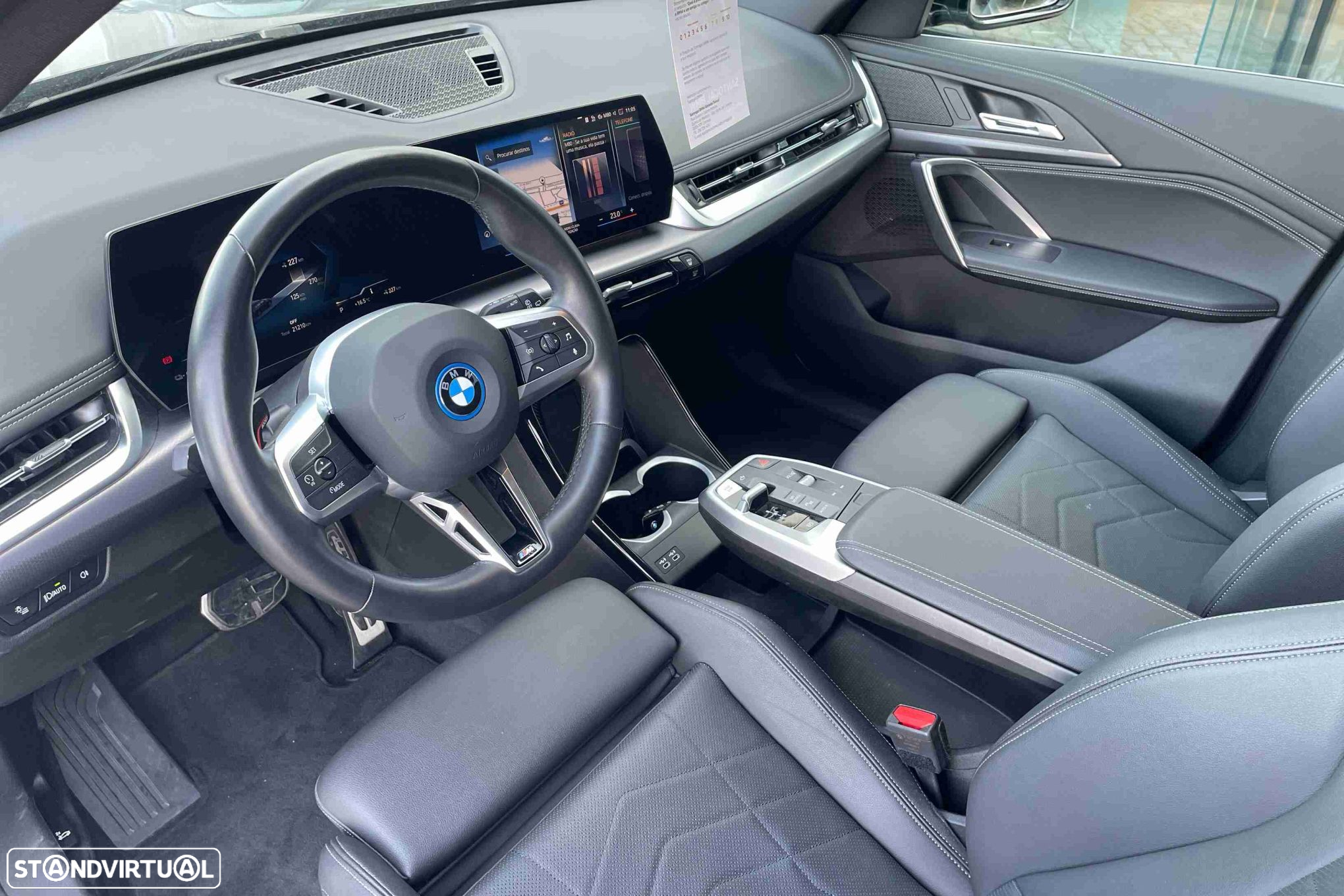 BMW iX1 - 7