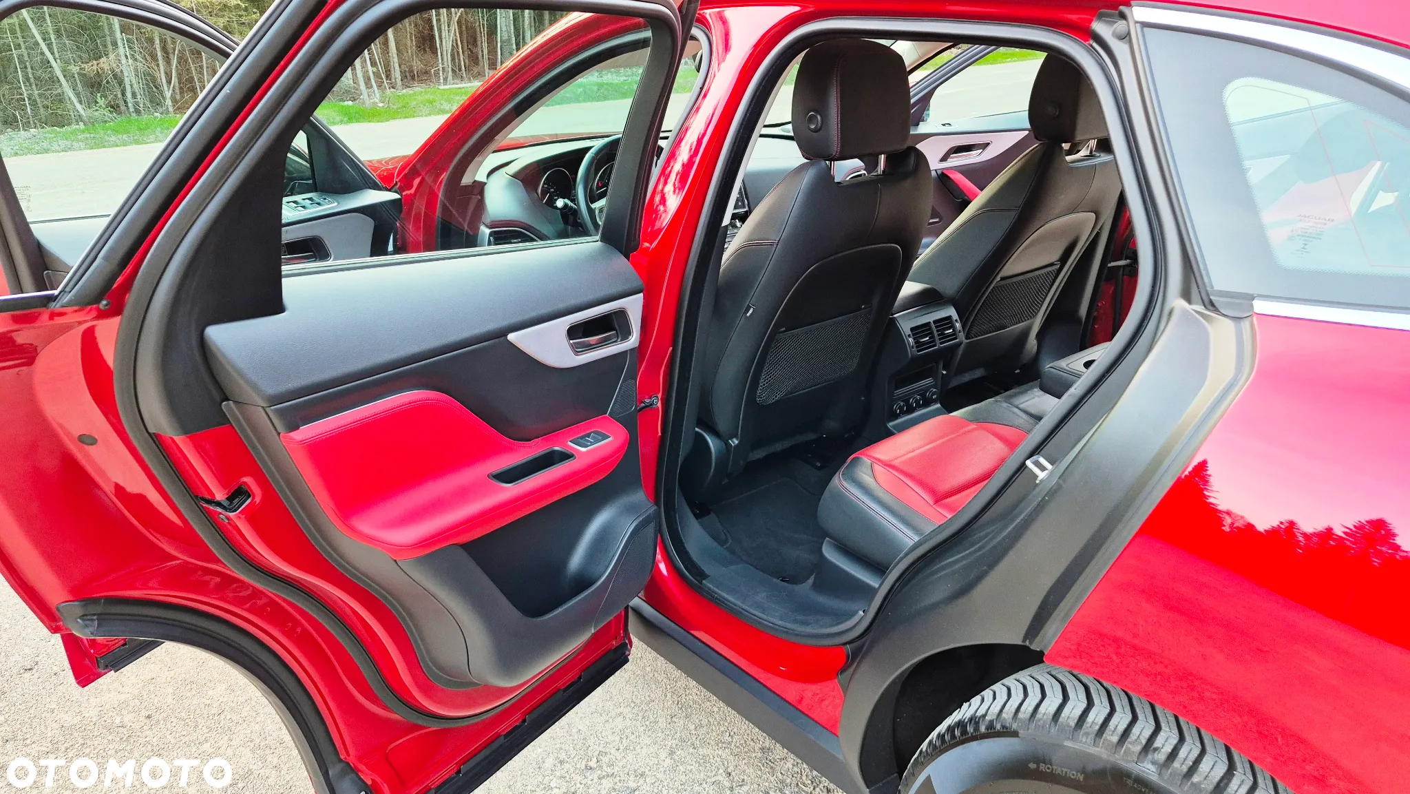 Jaguar F-Pace 30d AWD R-Sport - 14