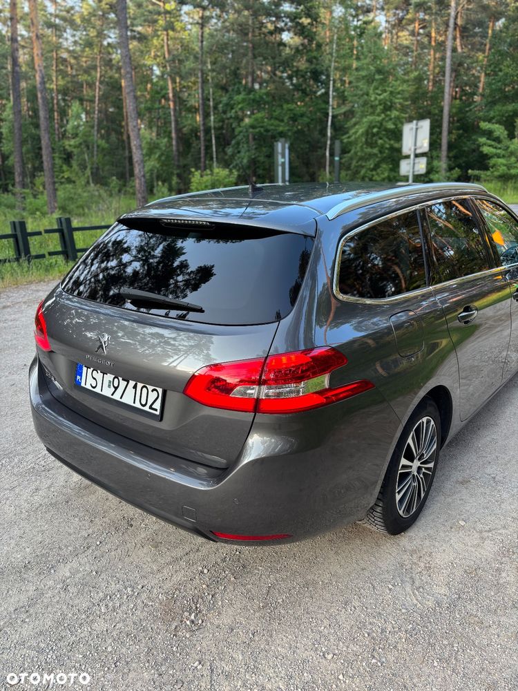 Peugeot 308 BlueHDi 130 EAT8 Stop & Start Allure - 9