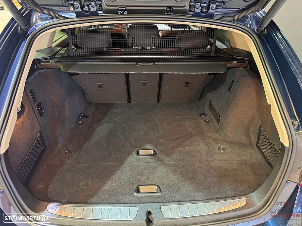 BMW 320 d Pack M Auto - 11