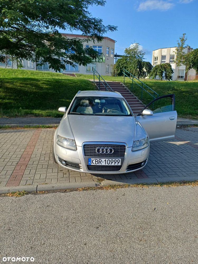 Audi A6 Avant 2.0T FSI - 1