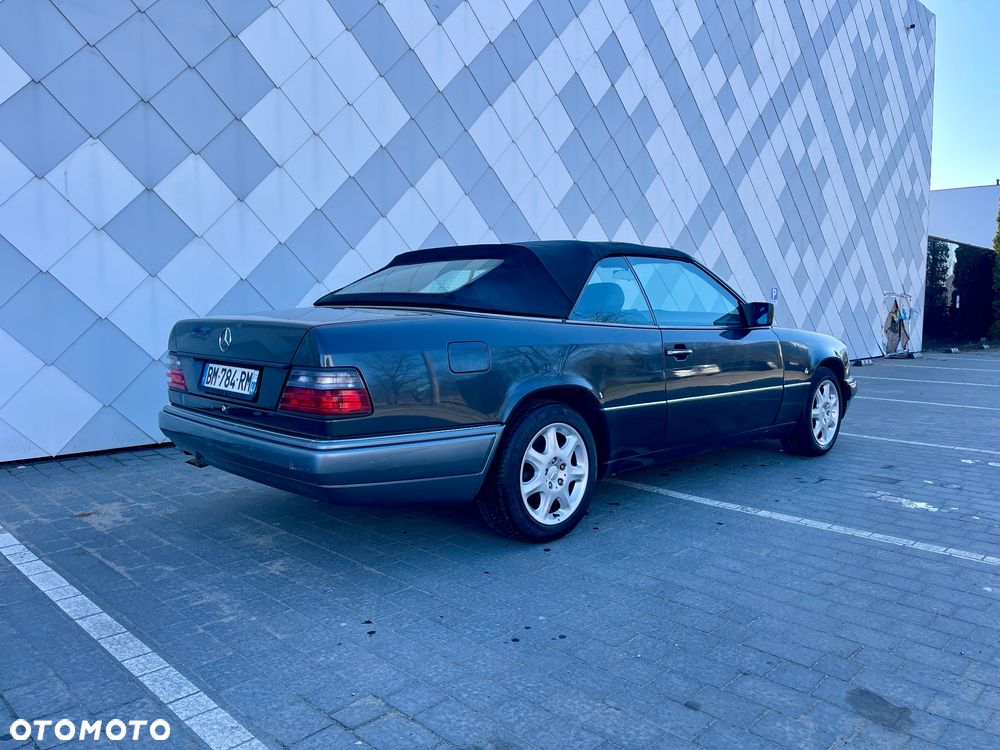 Mercedes-Benz Klasa E - 6