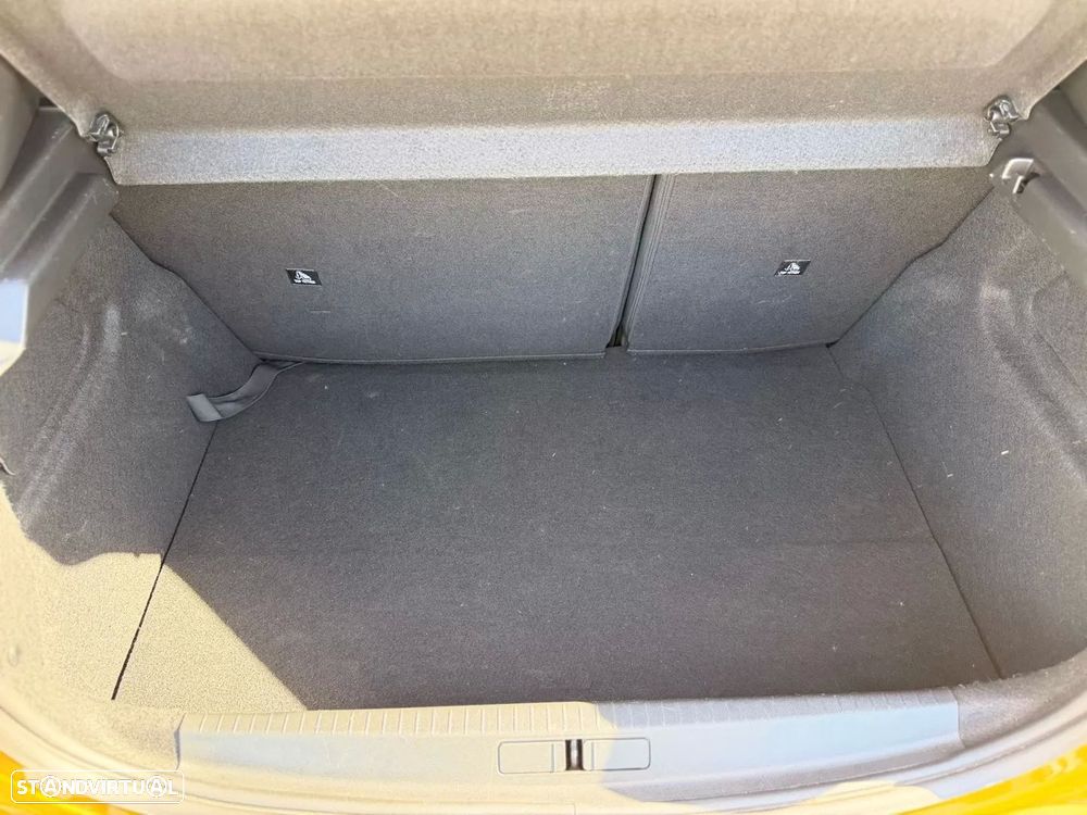 Peugeot 208 PureTech 130 EAT8 GT Pack - 20