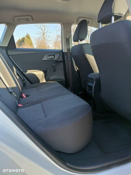 Toyota Auris 1.33 VVT-i Active - 11