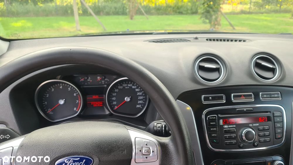 Ford Mondeo - 13