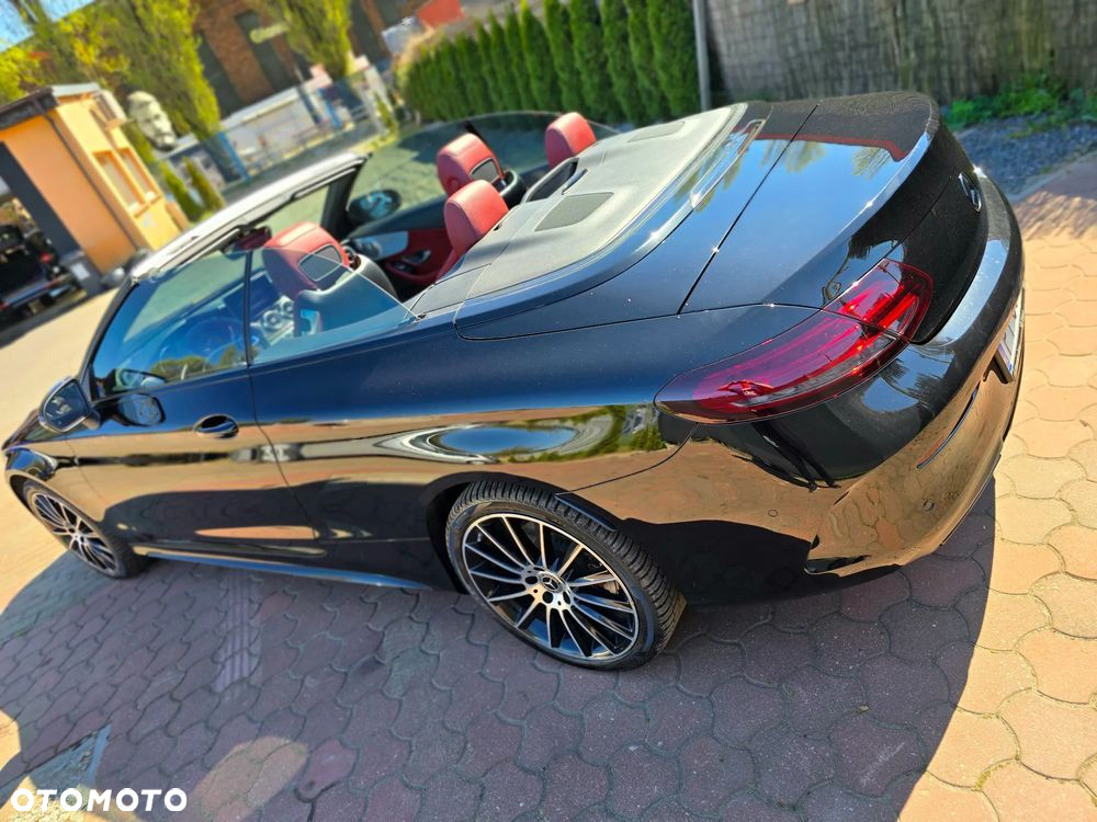 Mercedes-Benz Klasa C 300 Cabrio 9G-TRONIC AMG Line - 25