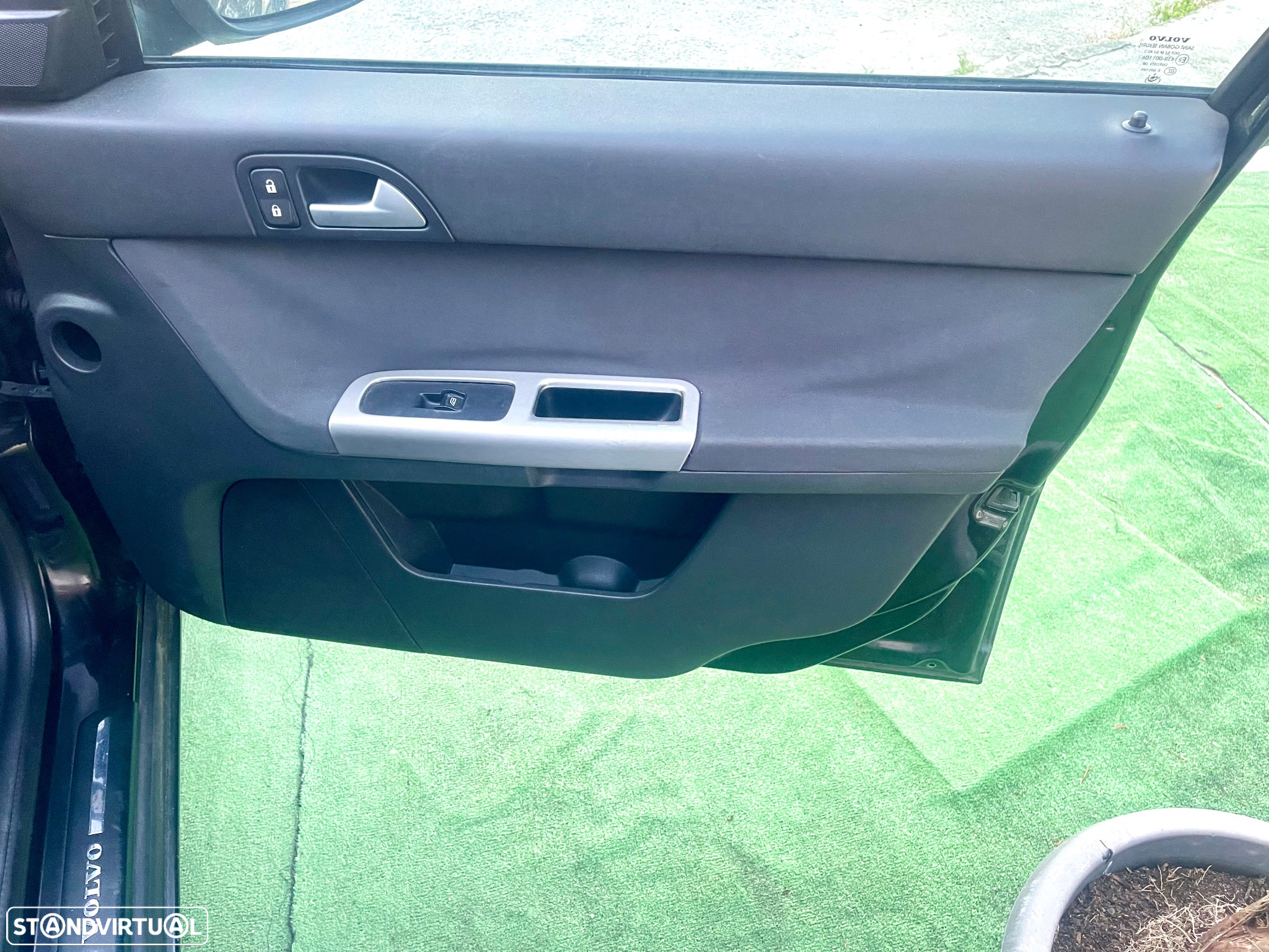 Volvo V50 1.6 D Momentum - 11