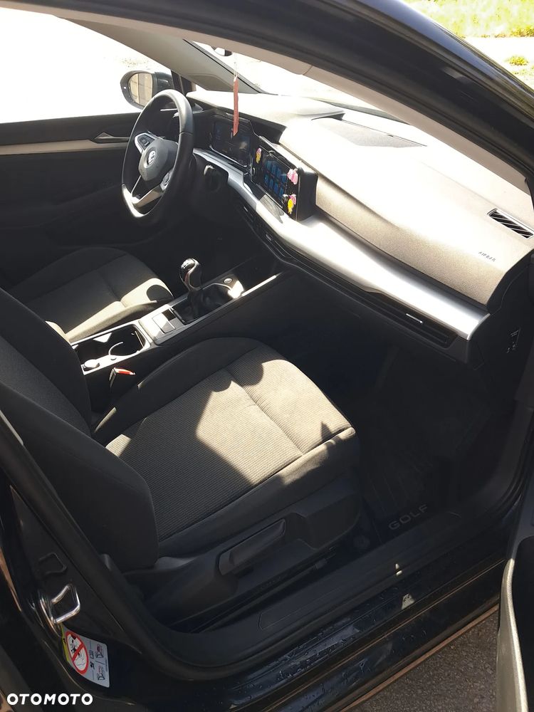 Volkswagen Golf - 17