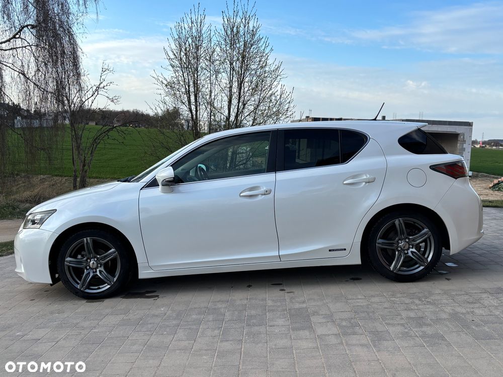 Lexus CT Impression Line - 8