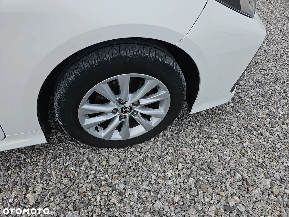 Toyota Corolla 1.8 Hybrid Comfort - 28