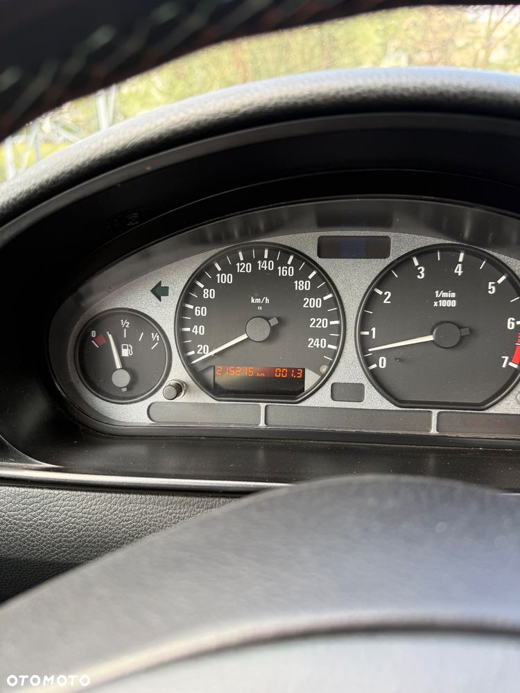 BMW Seria 3 - 7