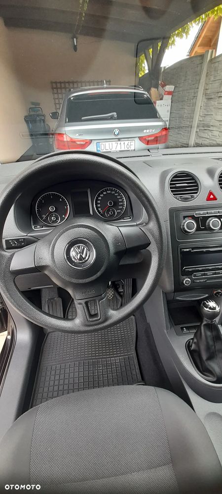 Volkswagen Caddy Comfortline BMT - 11