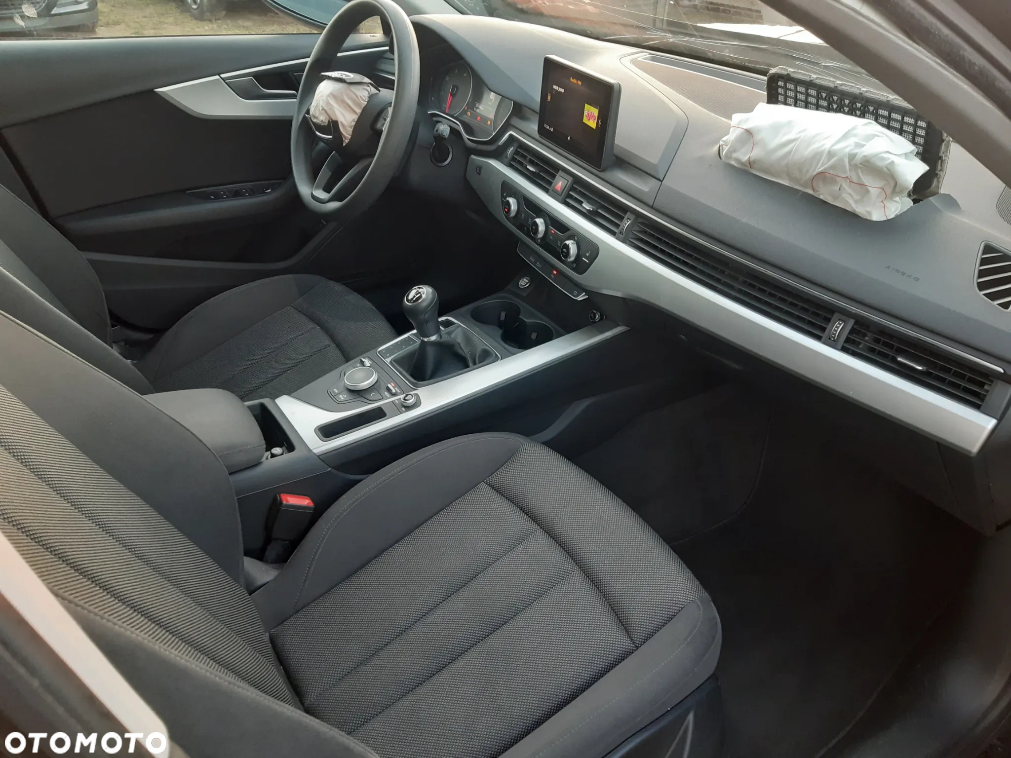 Audi A4 Avant 2.0 TDI - 14