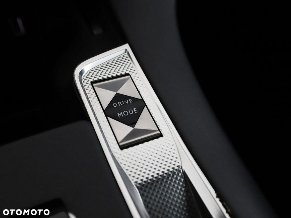 DS Automobiles DS 7 Crossback 1.6 PureTech GPF Grand Chic - 32