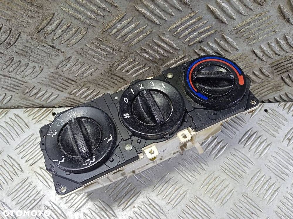 PANEL NAWIEWU HONDA CIVIC 7 79500-C6D-G023-M1 - 1