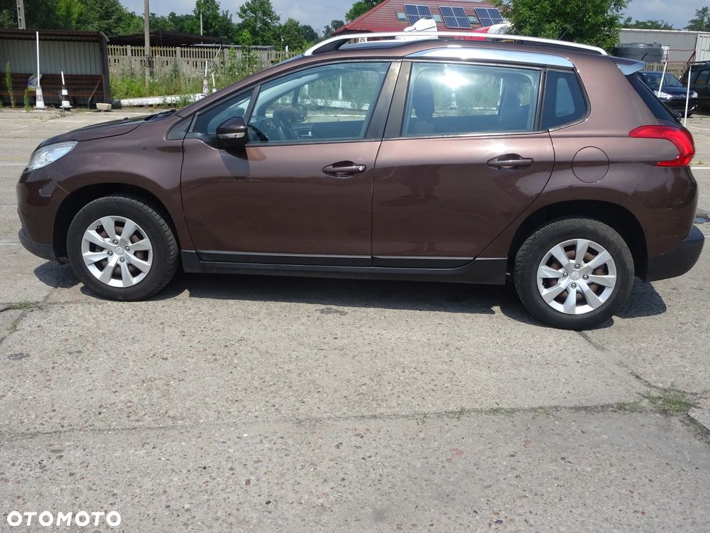 Peugeot 2008 1.2 Pure Tech Active EU6 - 8