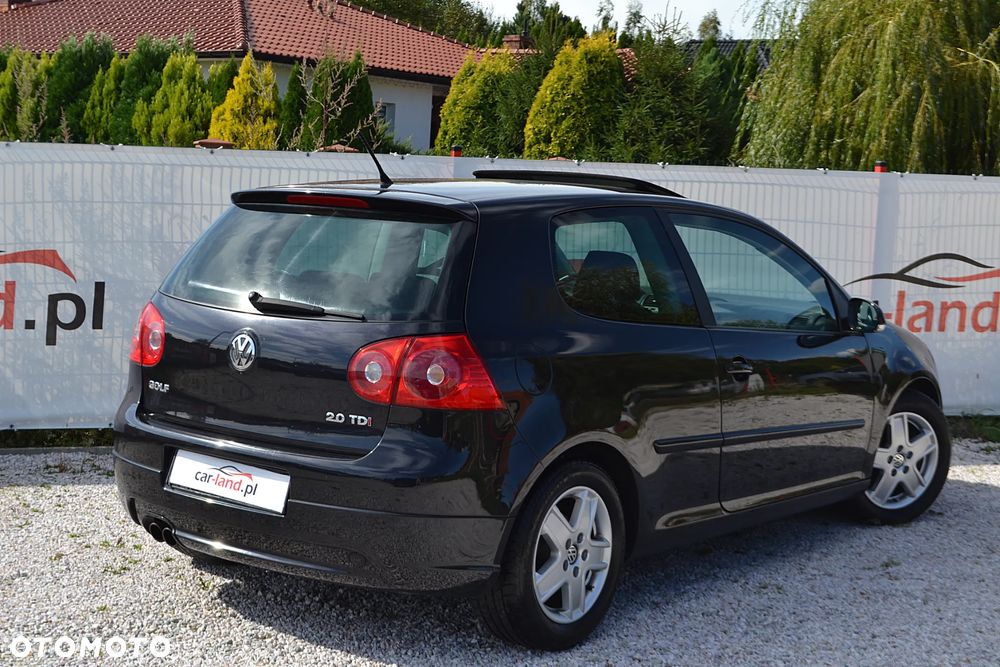 Volkswagen Golf - 14