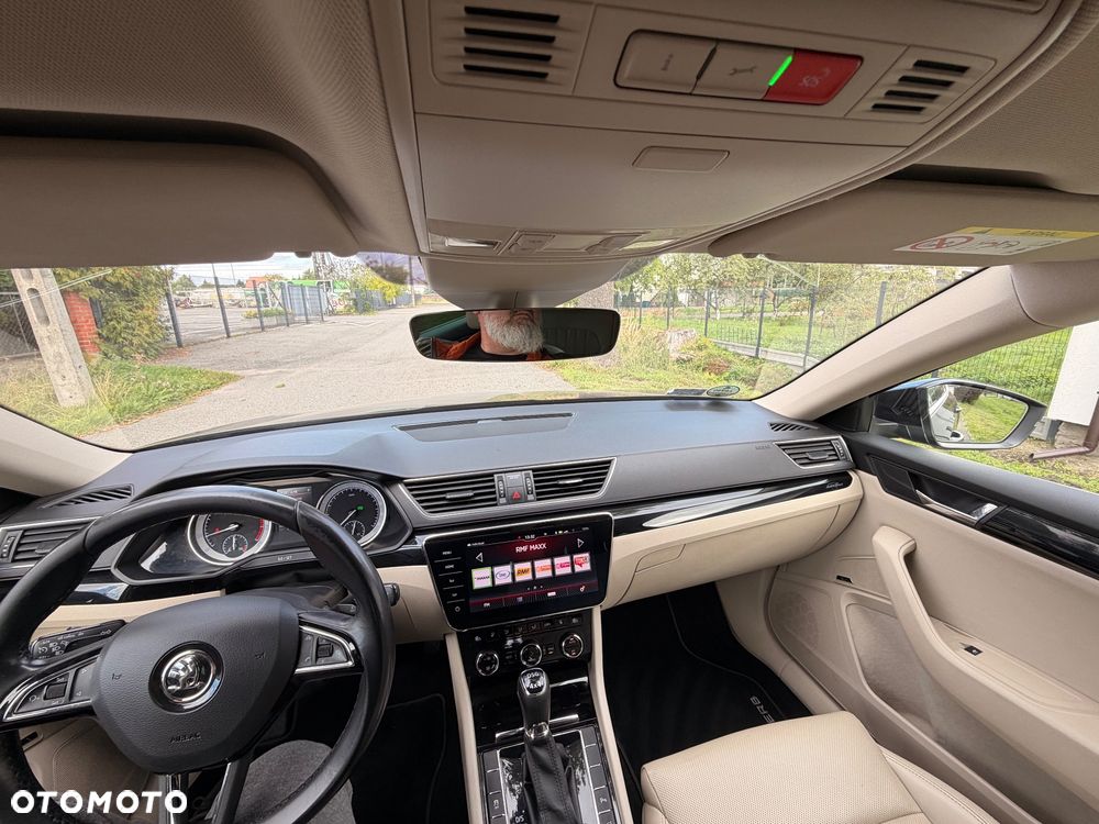 Skoda Superb 2.0 TSI 4x4 L&K DSG - 26
