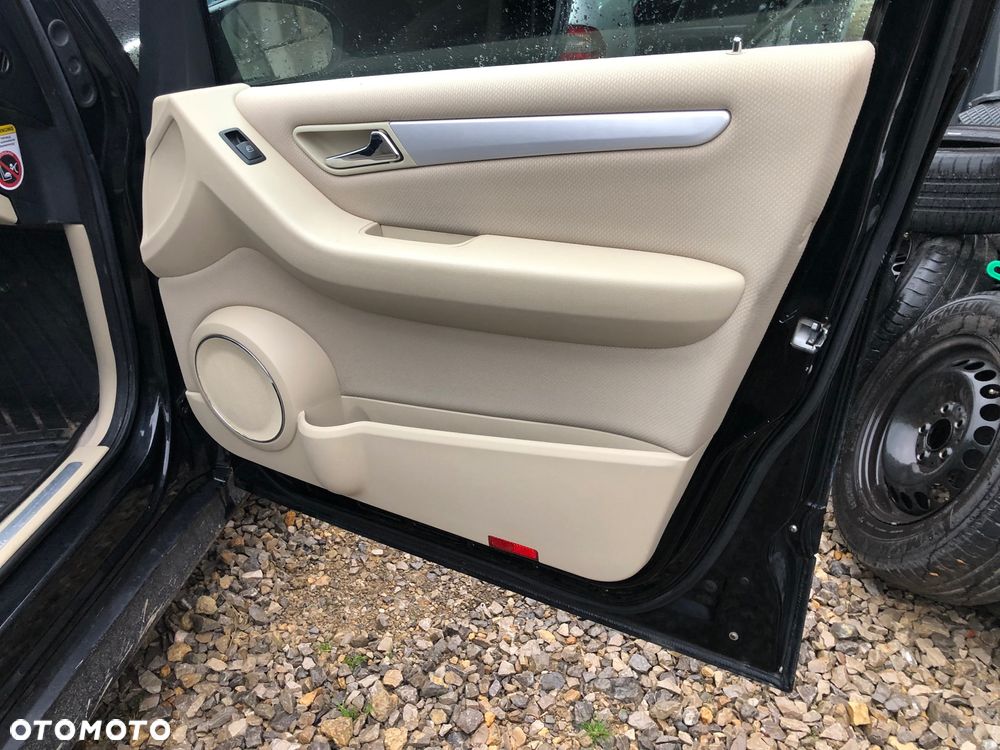 Mercedes-Benz Klasa B 170 Special Edition - 33