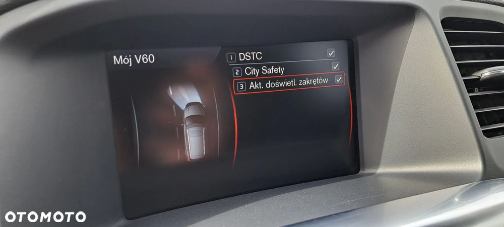 Volvo V60 D3 Geartronic Momentum - 24