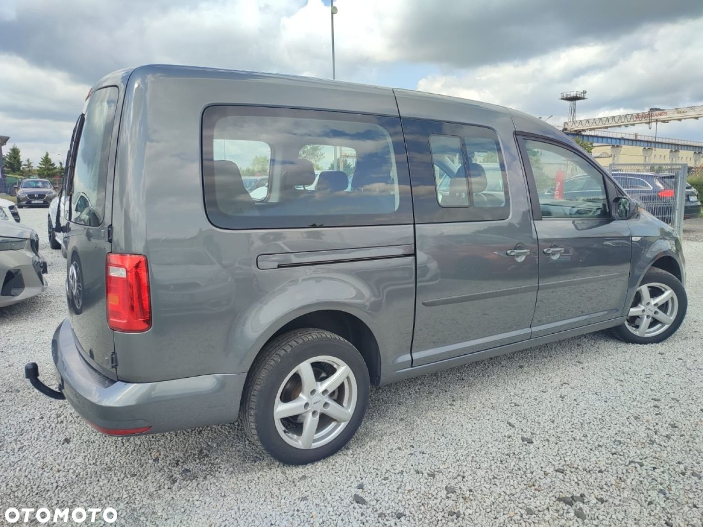 Volkswagen Caddy - 18