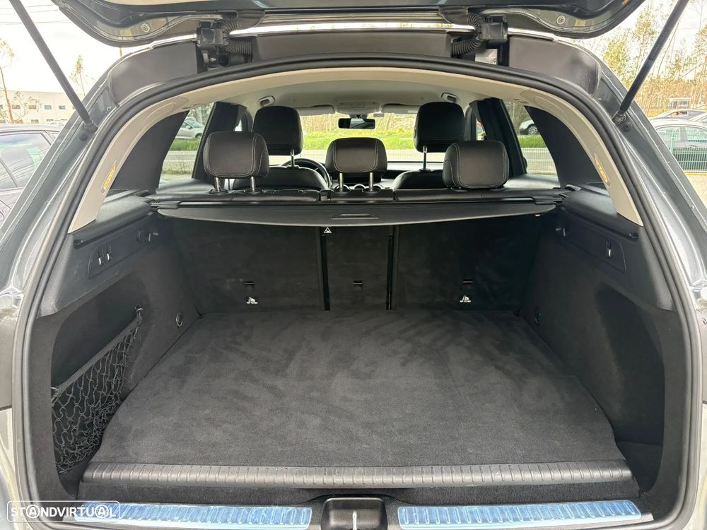 Mercedes-Benz GLC 300 - 12