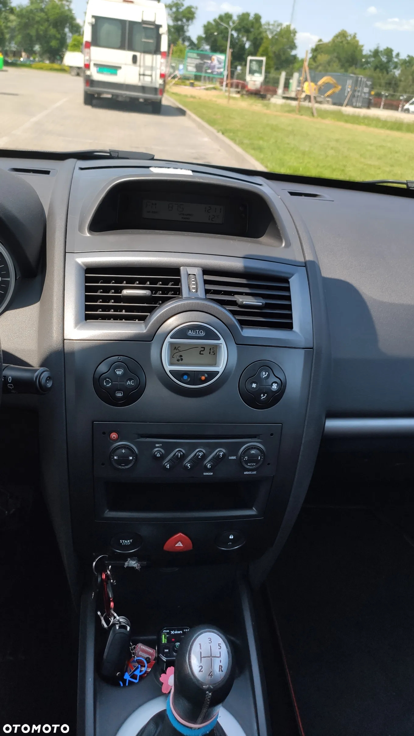 Renault Megane 1.6 Exception - 9