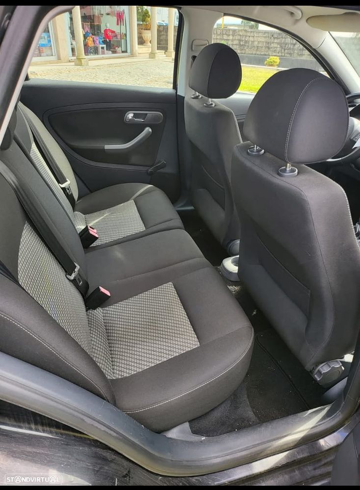 SEAT Ibiza 1.2 12V Reference - 25
